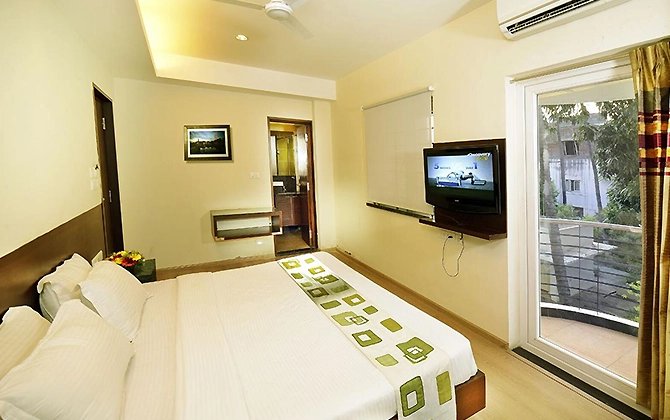 Deluxe Room furnished serviced apartment Rooms in Coimbatore